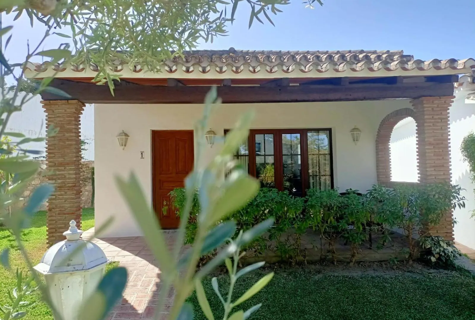 Tottam Art & Healthy Garden Villa Malaga Spain